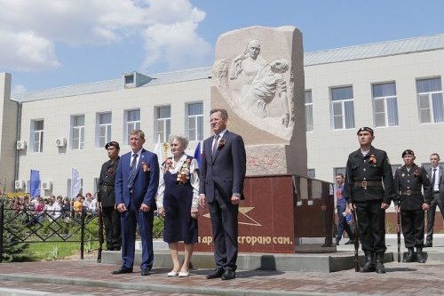 В Астрахани открыт мемориал медикам, погибшим в годы ВОВ
