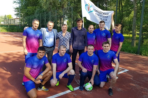 Футболист Юрий Ковтун встретился с врачами в Москве