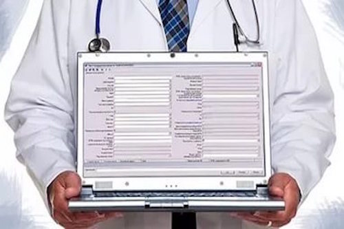 Только 6 из 10 врачей поддерживают внедрение электронных форматов ОМС и медицинских карт