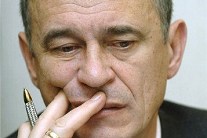 Главный санитарный врач Москвы уволен за коррупционную деятельность