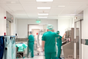 Ошибка шведских хирургов привела к бесплатному протезированию