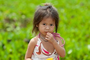 В Камбодже неизвестная болезнь убивает детей
